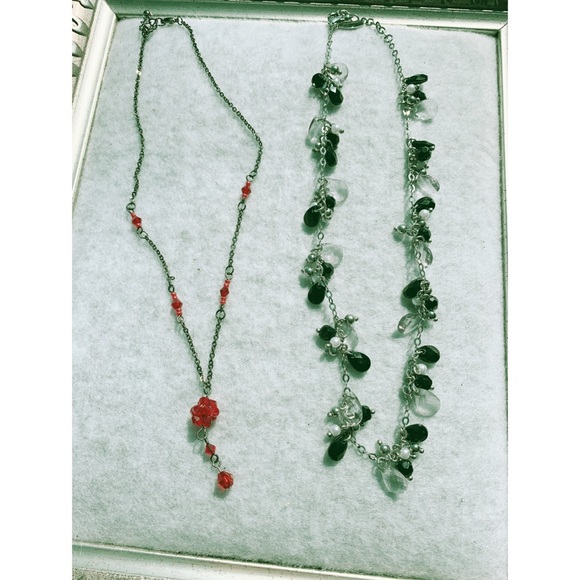 Vintage Jewelry - Vintage Necklace Set